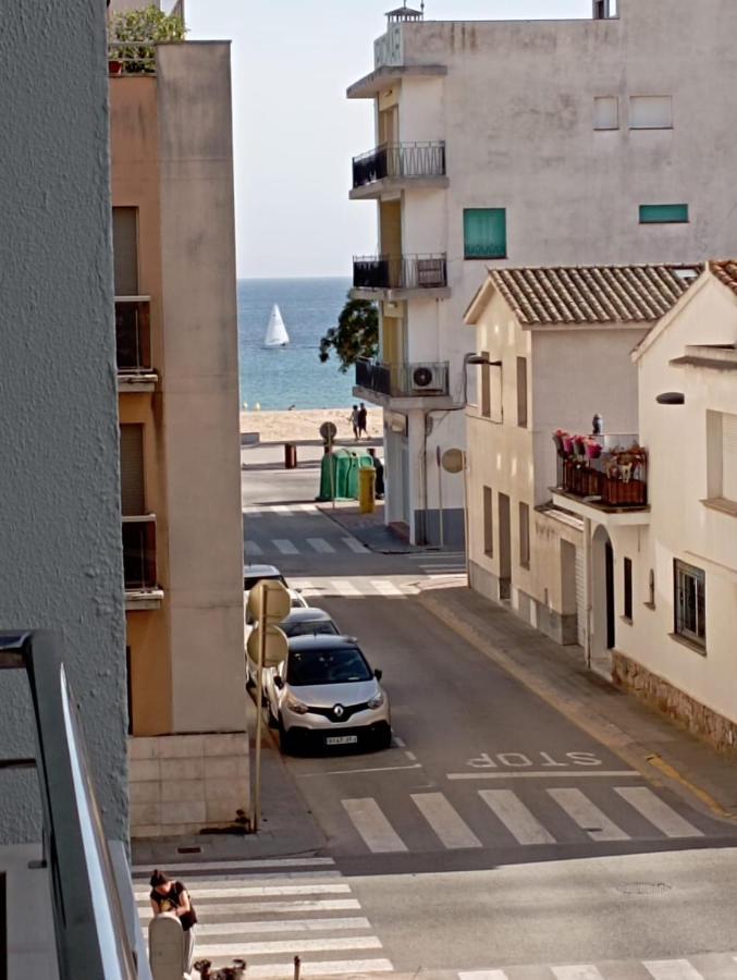 Apartament Edifici Simbat A 150M De La Platja Apartment Palamos Exterior photo